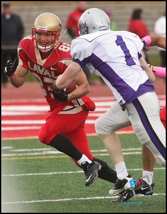 Rouge et Or de l'Université Laval beats Gaiters 620 Francis